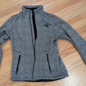The North Face Women's Black and Gray Ski Jacket